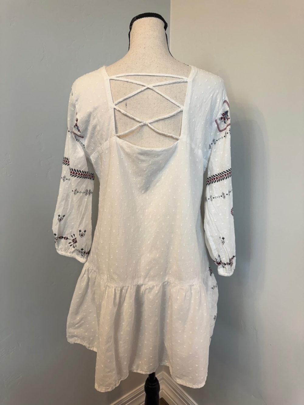 Bombay Paisley Medium White Embroidered Tunic Dress Boho Swiss Dot Open Back - Picture 11 of 14